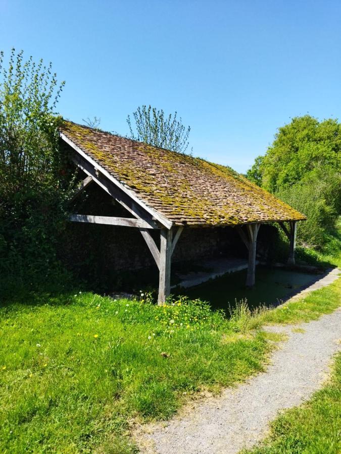 Le Chapitre Lejlighed Châteaumeillant Eksteriør billede